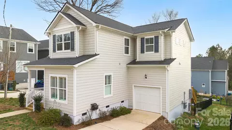 414 King St, Waxhaw, NC 28173
