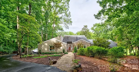 36 Fairway Rdg, Lake Wylie, SC 29710