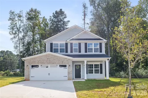 537 Dawn Cir, Charlotte, NC 28213