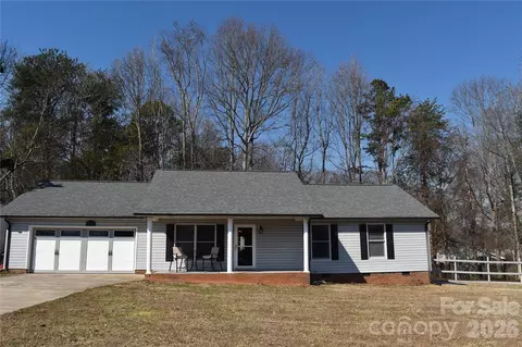 227 River Hill Rd, Statesville, NC 28625