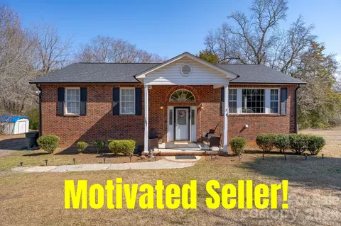 167 S Main St, Richburg, SC 29729