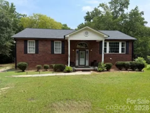 167 S Main St, Richburg, SC 29729