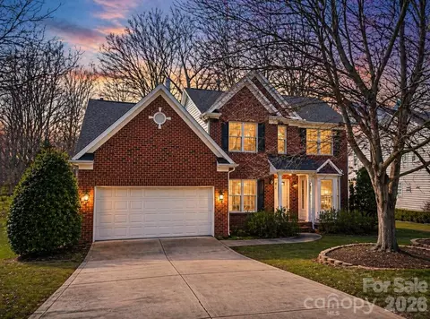 16009 Cranleigh Dr, Huntersville, NC 28078