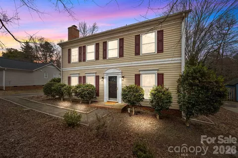 4232 Saint Audrey Pl, Charlotte, NC 28269