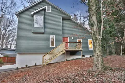 8037 Mill Chase Rd, Lewisville, NC 27023