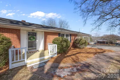 Exterior - 33633 Mann Rd, Albemarle, NC 28001 photo 2 of 4