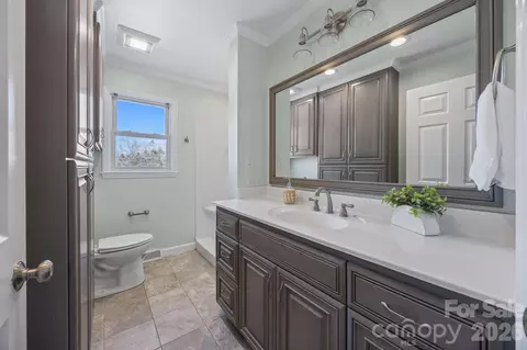 Bath - 33633 Mann Rd, Albemarle, NC 28001 photo 1 of 3
