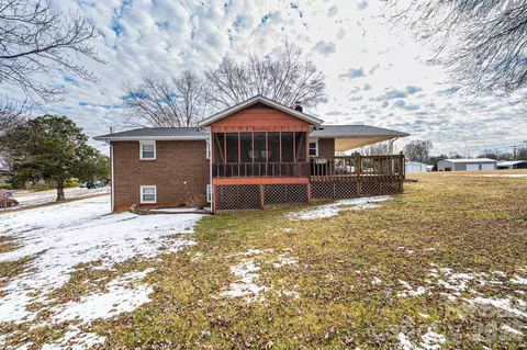 Exterior - 1109 34th Street Ne Ln NE, Conover, NC 28613 photo 5 of 5