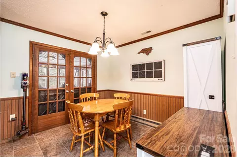 Dining - 1109 34th Street Ne Ln NE, Conover, NC 28613 photo 1 of 1