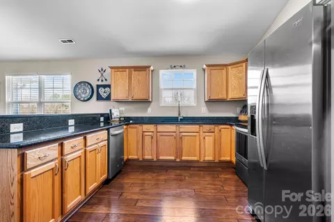 Kitchen - 3842 E Maiden Rd, Maiden, NC 28650 photo 2 of 4