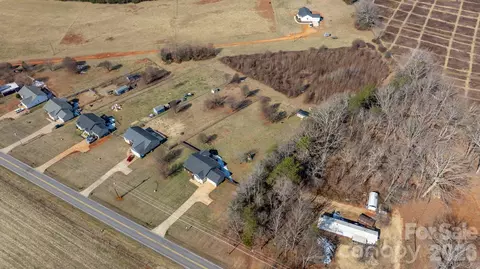 View/Area - 3842 E Maiden Rd, Maiden, NC 28650 photo 5 of 8