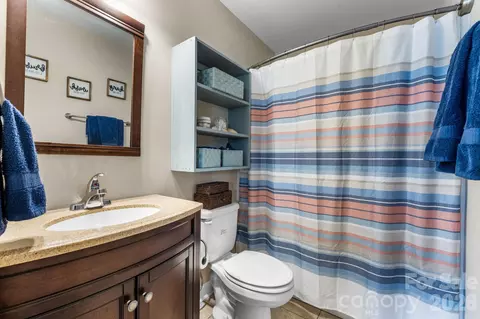 Bath - 3842 E Maiden Rd, Maiden, NC 28650 photo 1 of 4