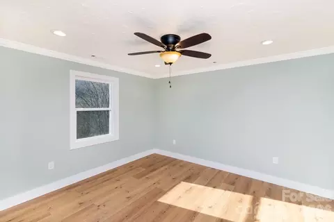Bedroom - 175 Trinity Dr, Sylva, NC 28779 photo 2 of 2
