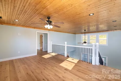 Living - 175 Trinity Dr, Sylva, NC 28779 photo 5 of 5