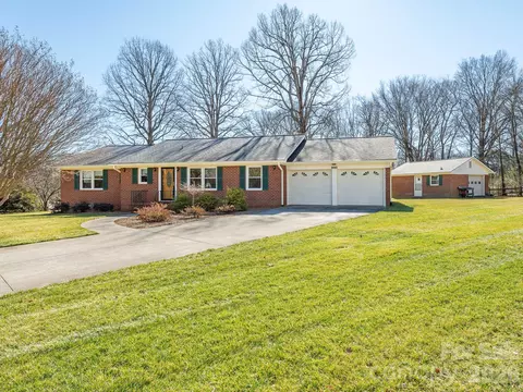 2123 Deepwood Nw Pl NW, Concord, NC 28027