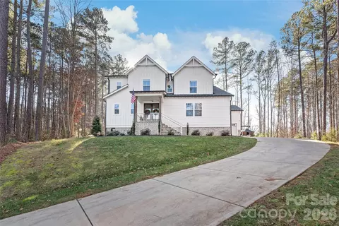 4171 Island Fox Ln, Denver, NC 28037