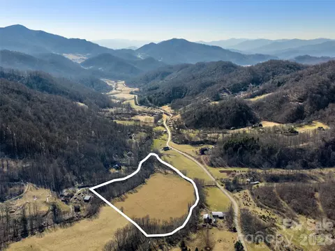 00 Sallys Branch Rd, Clyde, NC 28721