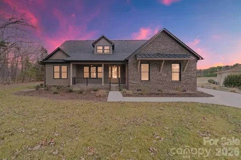 603 Turnberry Ct, Albemarle, NC 28001