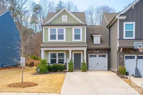937 Canopy Falls Ln, York, SC 29745