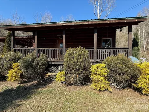 52 Supooh Ln, Sylva, NC 28779 photo 2