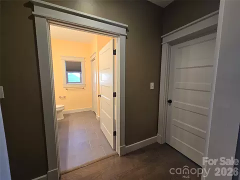 Entry Way - 107 Beechmont Dr, Morganton, NC 28655 photo 3 of 3