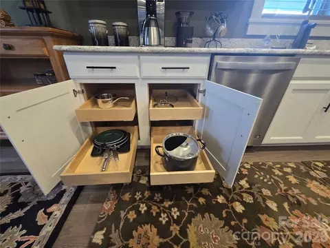 Kitchen - 107 Beechmont Dr, Morganton, NC 28655 photo 6 of 7
