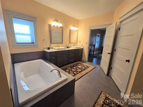 Bath - 107 Beechmont Dr, Morganton, NC 28655 photo 1 of 6