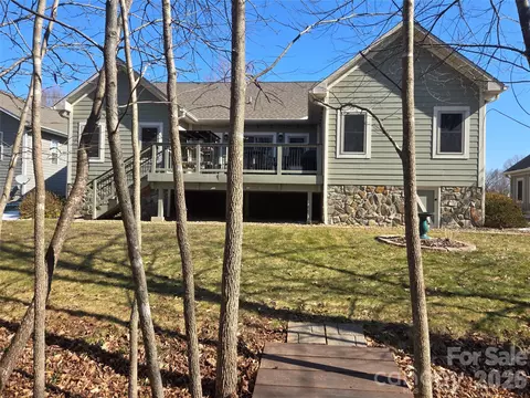 Exterior - 107 Beechmont Dr, Morganton, NC 28655 photo 7 of 13