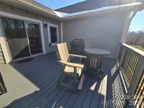 Exterior - 107 Beechmont Dr, Morganton, NC 28655 photo 11 of 13