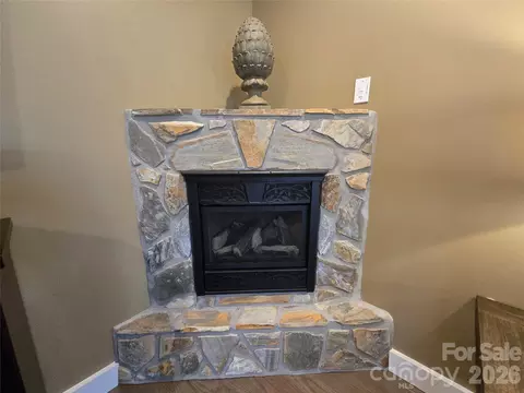 Living - 107 Beechmont Dr, Morganton, NC 28655 photo 4 of 4