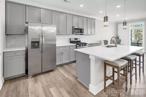 2206 Bexar Trl, Matthews, NC 28105