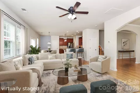 6961 Liverpool Ct, Fort Mill, SC 29707