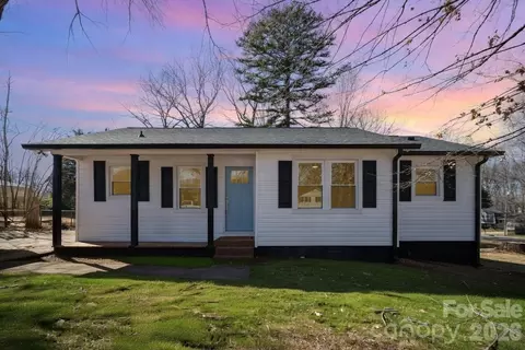 523 Hickory Nut Ln, China Grove, NC 28023