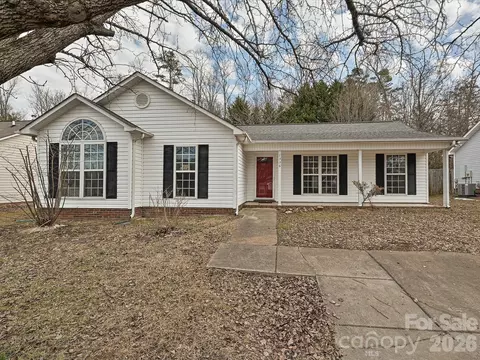 1336 Bells Knox Rd, Charlotte, NC 28214