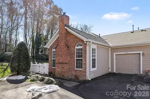 8057 Sultana Cir, Charlotte, NC 28227