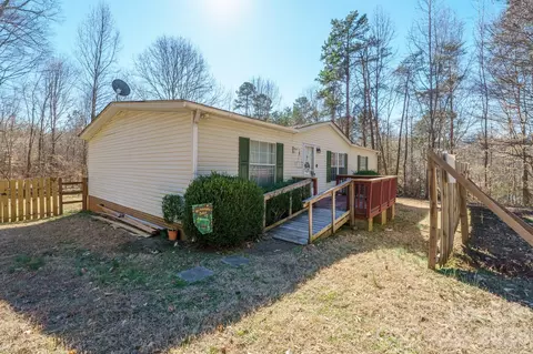 Exterior - 1049 Ramsey St, Stanley, NC 28164 photo 1 of 5