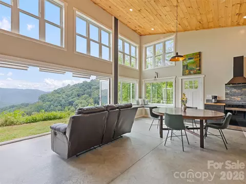 Living - 1225 Clark Rd, Clyde, NC 28721 photo 2 of 8