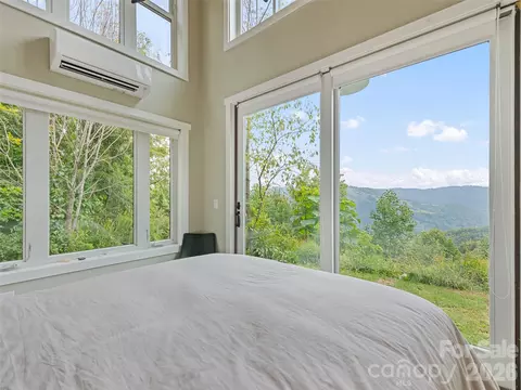 Bedroom - 1225 Clark Rd, Clyde, NC 28721 photo 5 of 6