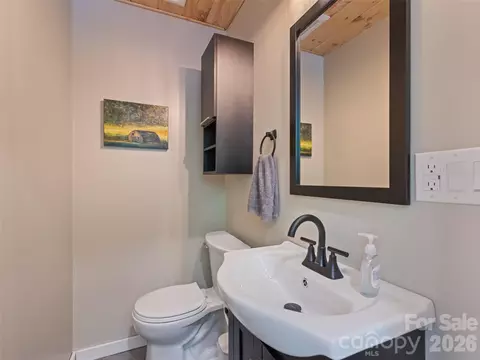 Bath - 1225 Clark Rd, Clyde, NC 28721 photo 2 of 2