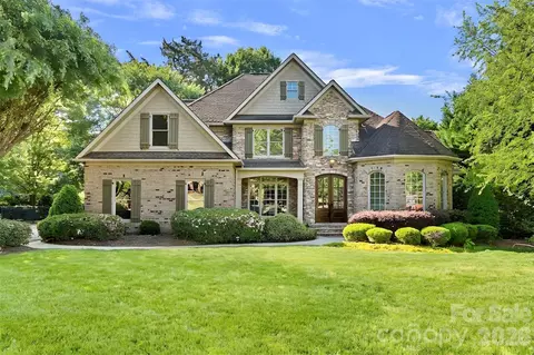 206 Pear Tree Ct, Fort Mill, SC 29715