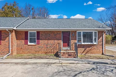 1108 Mckinnon Dr, Rock Hill, SC 29732
