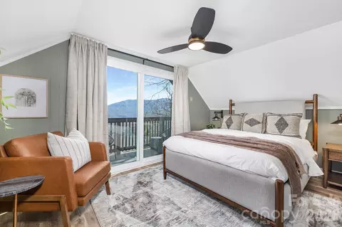 Bedroom - 556558 Thorncliff Dr, Seven Devils, NC 28604 photo 1 of 11