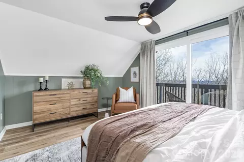 Bedroom - 556558 Thorncliff Dr, Seven Devils, NC 28604 photo 2 of 11