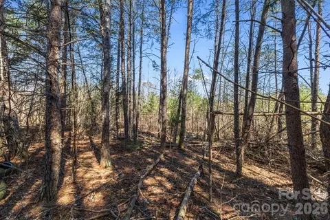 879 E Memorial Hwy, Harmony, NC 28634 photo 21