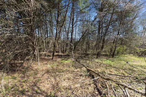 879 E Memorial Hwy, Harmony, NC 28634 photo 13