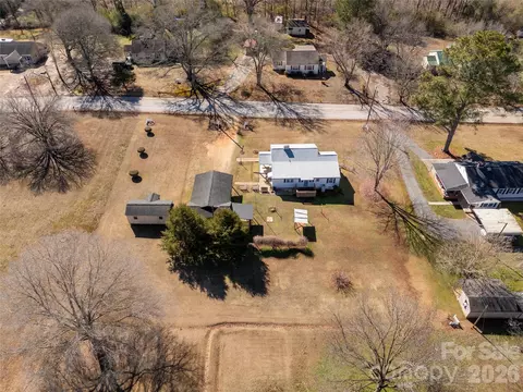 View/Area - 1227 Laurel Ave, Lancaster, SC 29720 photo 6 of 9