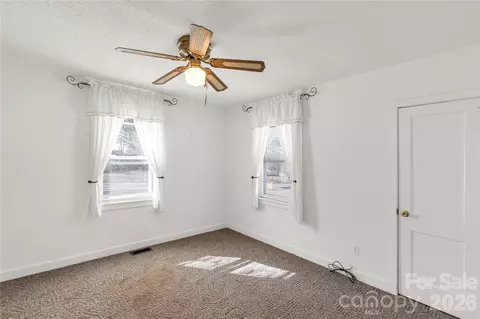 Bedroom - 1227 Laurel Ave, Lancaster, SC 29720 photo 2 of 7