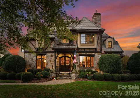 8700 Longview Club Dr, Waxhaw, NC 28173