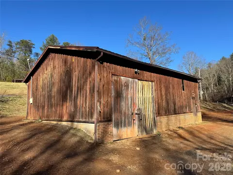 2448 Christopher Rd, Morganton, NC 28655 photo 26