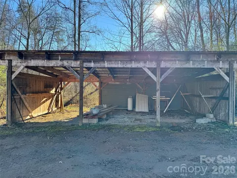 2448 Christopher Rd, Morganton, NC 28655 photo 31